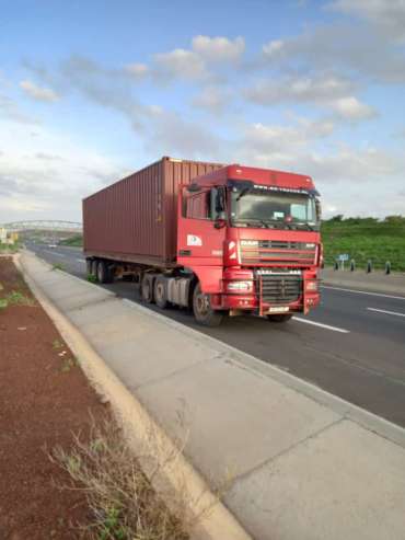 TRANSITAIRE AU SÉNÉGAL